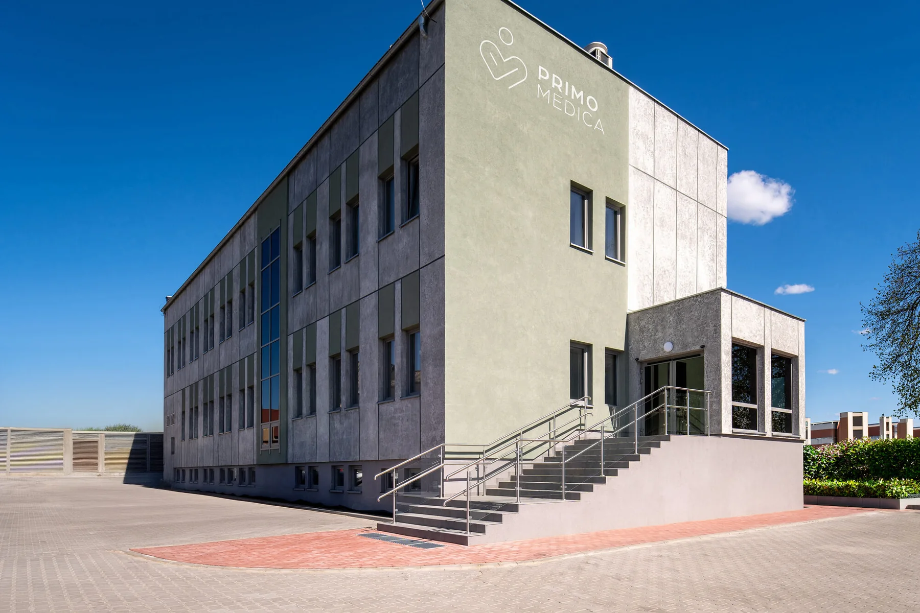 Budynek PrimoMedica przy ul. Harcerskiej 2 w Szubinie